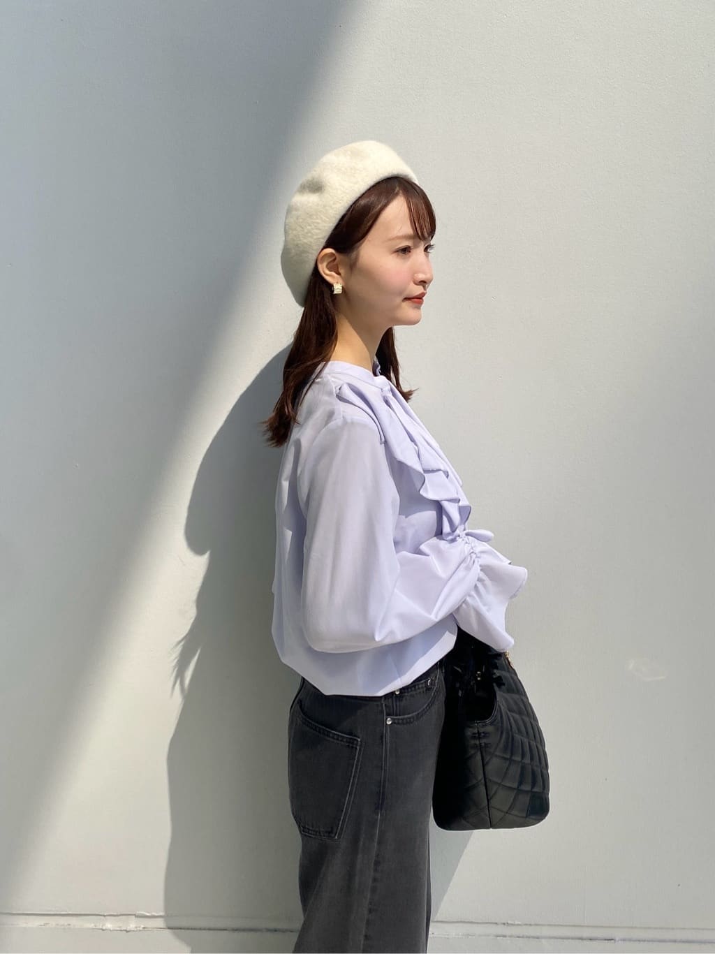 みさかさんの「index｜《丈が選べる》デニムバギーパンツ【洗濯機洗い可】」を使ったコーディネート
