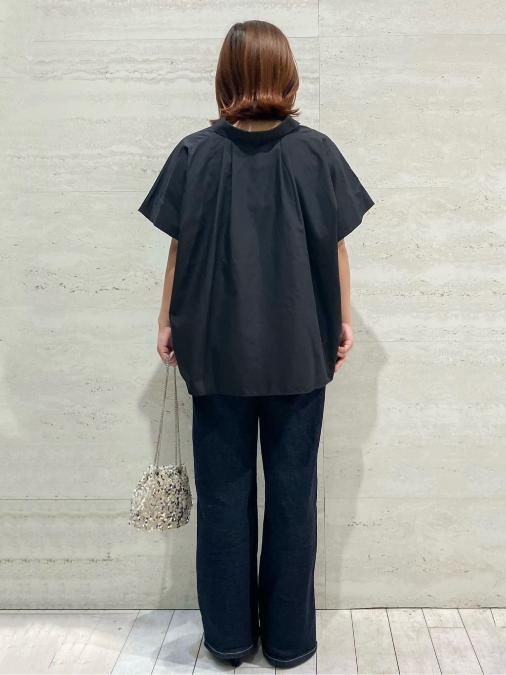 FUKAさんの「OPAQUE.CLIP｜《andGIRL掲載》リラクシーシャツ【洗濯機洗い可】」を使ったコーディネート