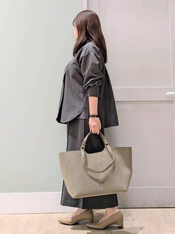 チグ♪さんの「grove｜【カセット服/選べる着丈】洗濯機で洗えるオーバーシャツ」を使ったコーディネート