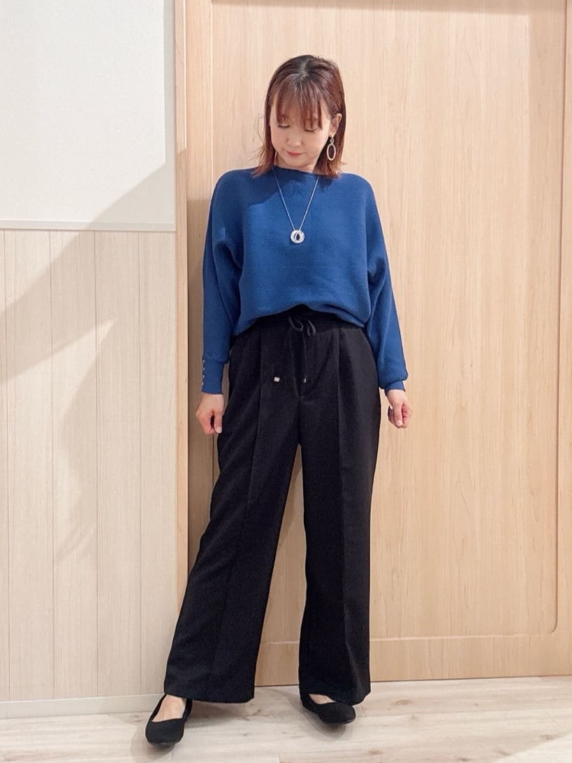 モカさんの「SHOO･LA･RUE｜【S-LL】オンとオフどちらにも使える 軽量なノーカラーブルゾン」を使ったコーディネート
