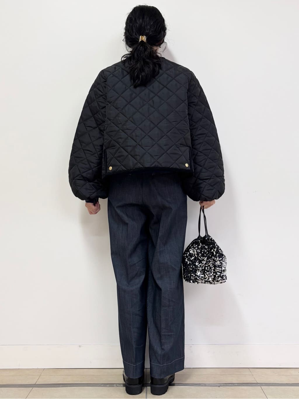 YOKOTAさんの「DRESSTERIOR｜◆ERICKA NICOLAS BEGAY（エリッカ ニコラス ビゲイ）【別注】ゴールドチョーカー」を使ったコーディネート