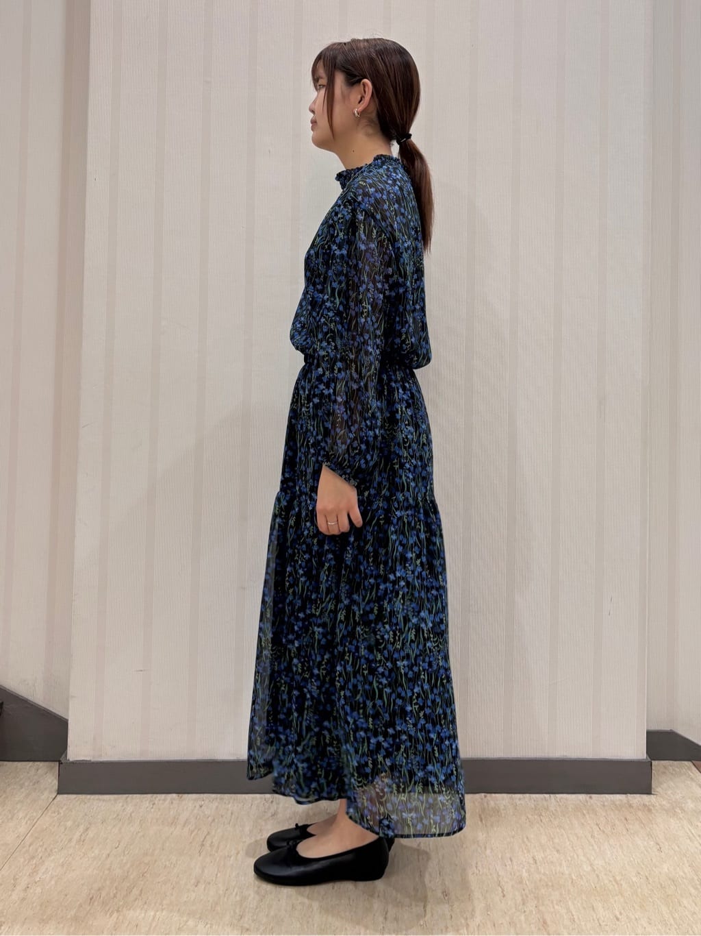 ちひさんの「INDIVI｜スゴラク バレーシューズ」を使ったコーディネート