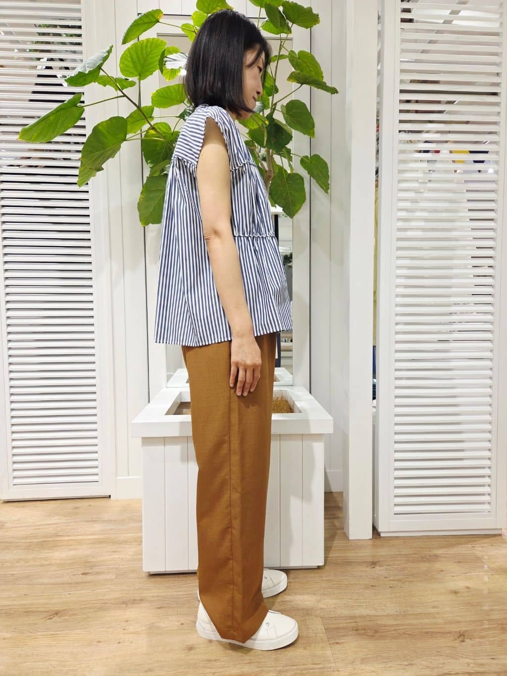 Yamadaさんの「Dessin｜【洗える】ストライプ柄ギャザーブラウス」を使ったコーディネート