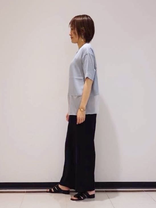 mikaさんの「INDIVI｜【洗える】裾シアー半袖トップス」を使ったコーディネート