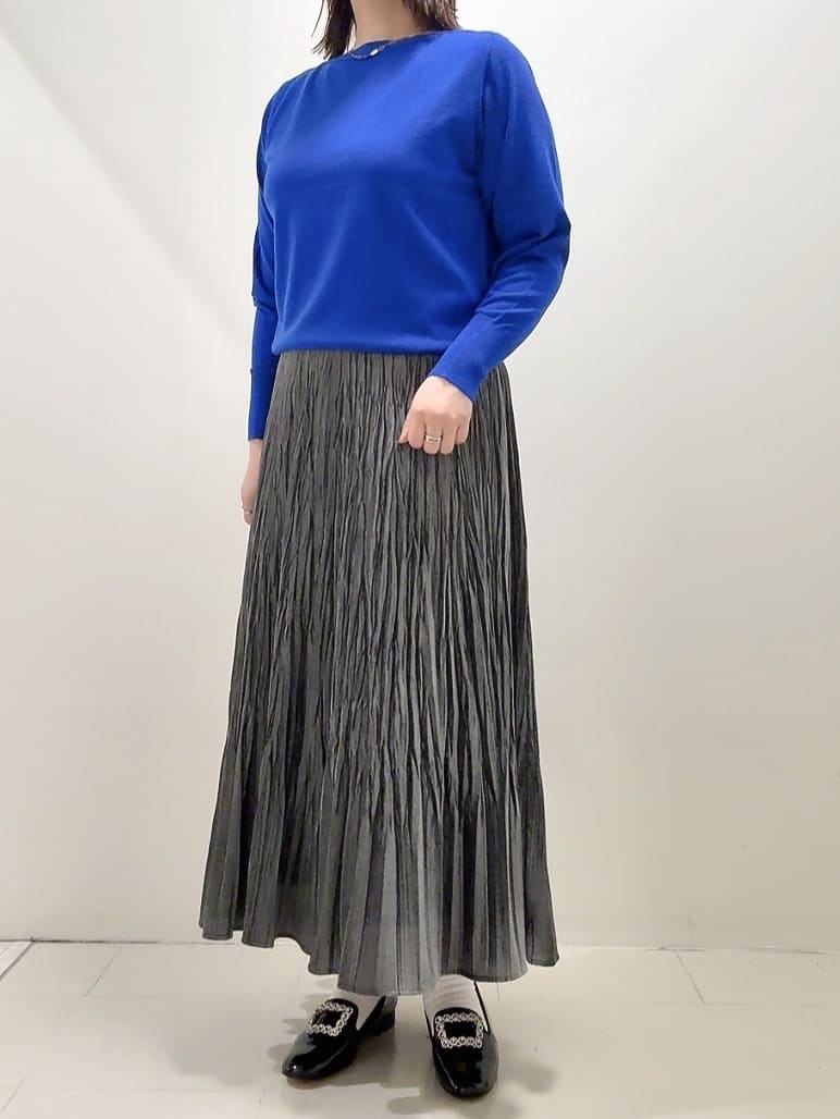 YUIさんの「UNTITLED｜【8色展開／コンパクト丈】レーヨン混 コクーンニット」を使ったコーディネート