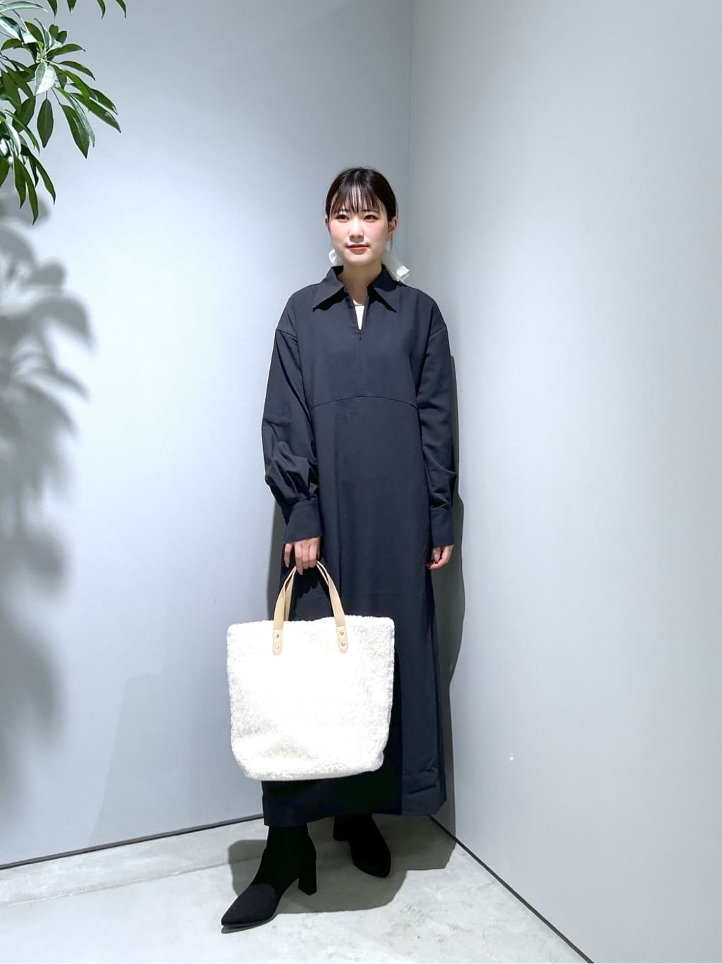 Renoさんの「INDIVI｜ビッグシュシュ」を使ったコーディネート
