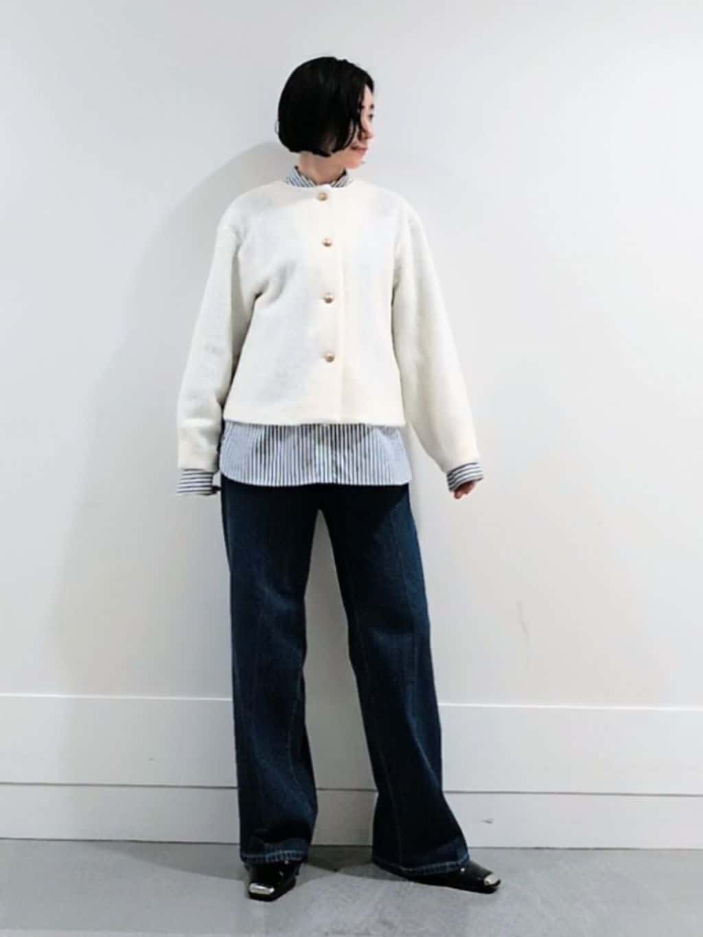 ミズタさんの「UNTITLED｜【ジャケット風/メタルボタン】アルパカ混シャギーカーディガン」を使ったコーディネート