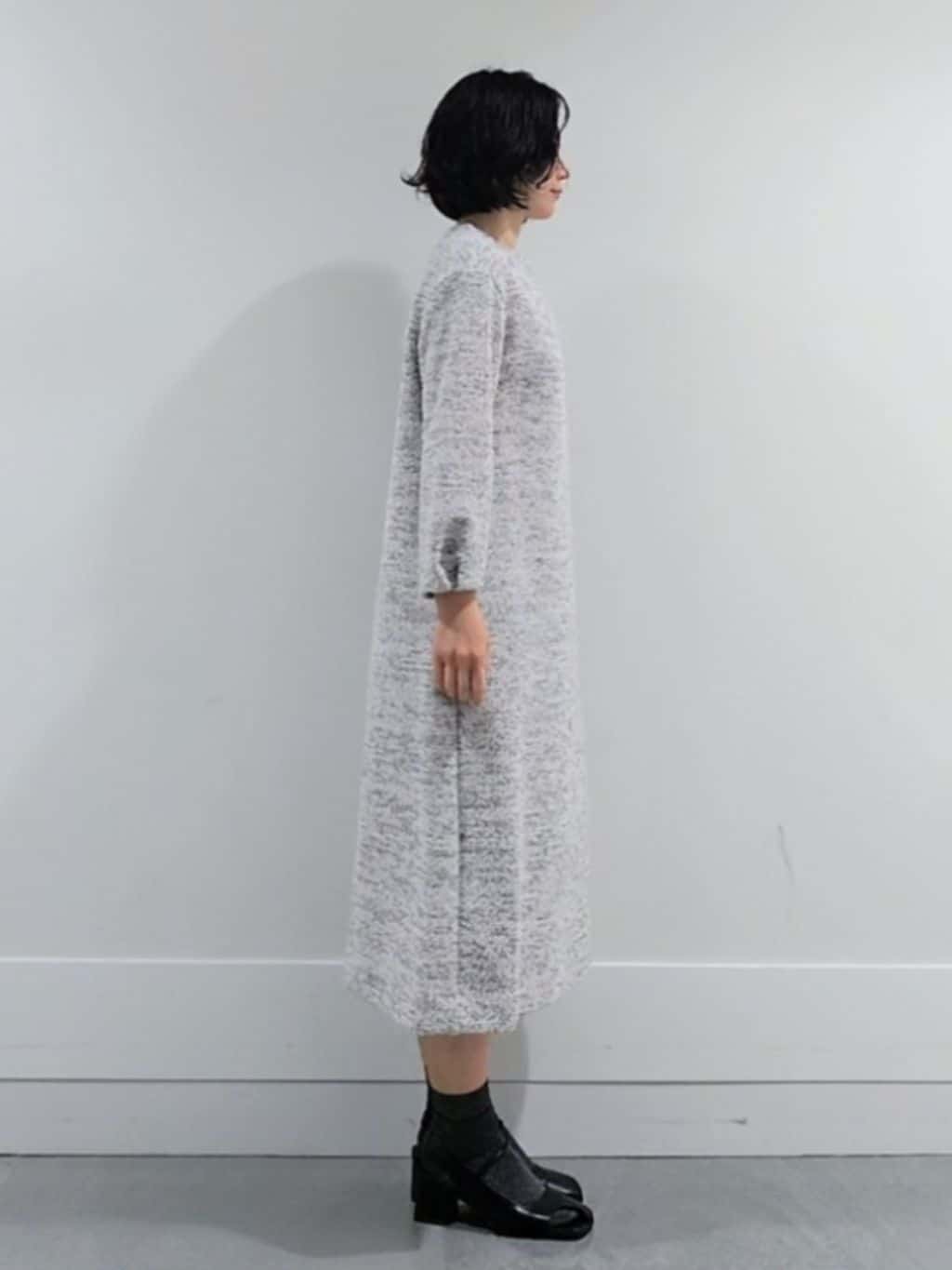 ミズタさんの「UNTITLED｜【洗える/ストレッチ】ツイードジャージワンピース」を使ったコーディネート