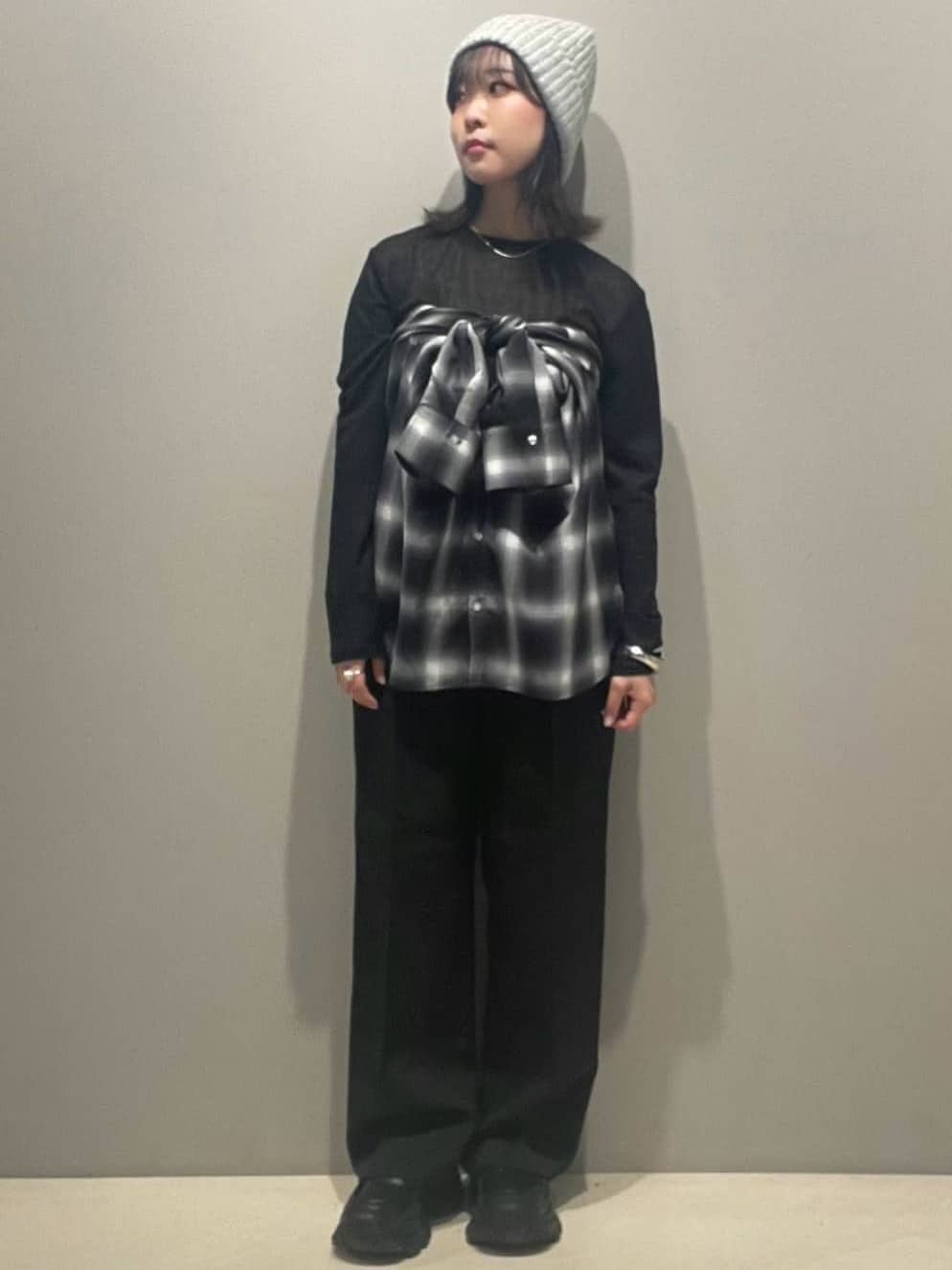 mikiさんの「OPAQUE.CLIP｜シアーラウンドネックカットソー【洗濯機洗い可】」を使ったコーディネート