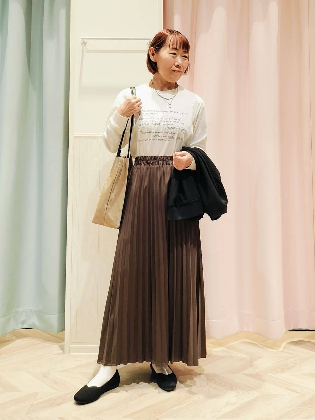 たにゃかんさんの「SHOO･LA･RUE｜【洗濯機可/S-LL】さっと羽織れる 軽量リブブルゾン」を使ったコーディネート