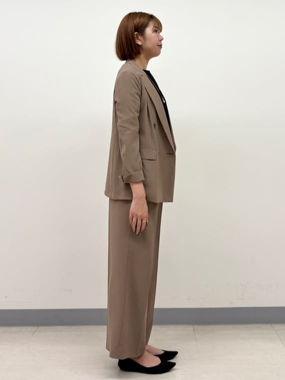 まいこさんの「INDIVI｜【軽く羽織れる！】ダブルジャケット」を使ったコーディネート