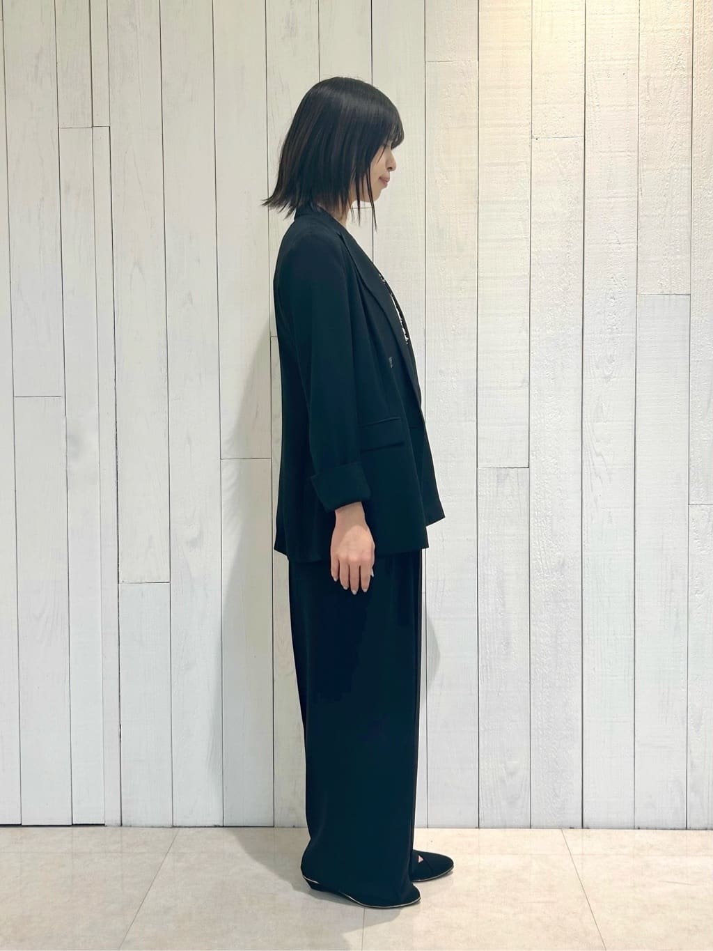 kumiさんの「INDIVI｜【着心地◎！】タックワイドパンツ」を使ったコーディネート