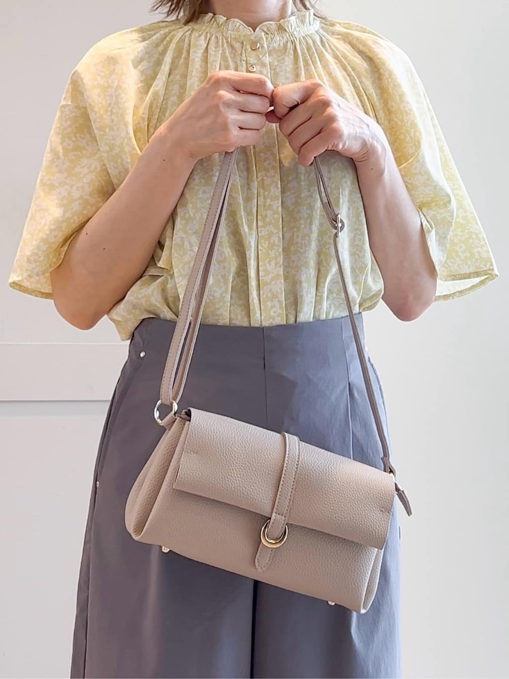 yamakoさんの「grove｜サマーハイパーストレッチワイドパンツ」を使ったコーディネート