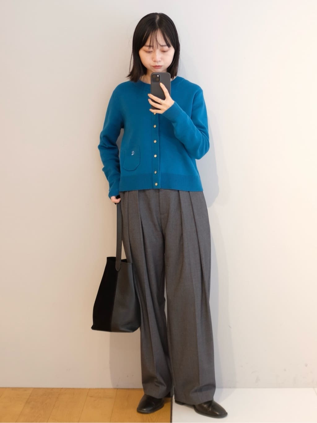 Kishimotoさんの「DRESSTERIOR｜◆ショートブーツ」を使ったコーディネート