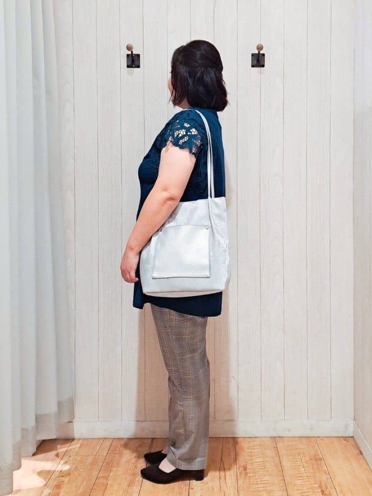 kotomiさんの「SHOO･LA･RUE｜【S-LL】上品華やか お袖レースチュニックトップス」を使ったコーディネート