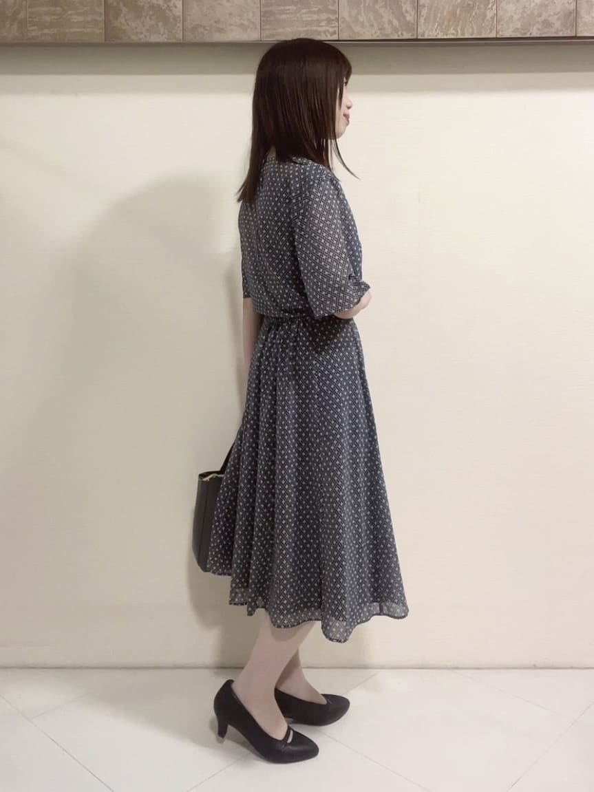yukaさんの「Reflect｜【マシンウォッシュ可／セットアップ可】コツキ柄プリントブラウス」を使ったコーディネート