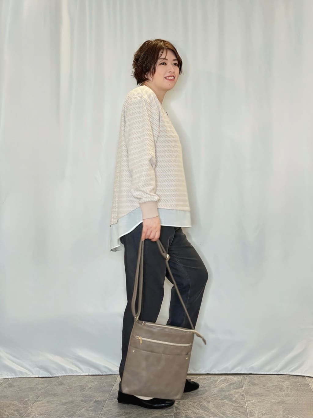 たみさんの「SHOO･LA･RUE｜【S-LL/体型カバー】気負わず着られる ジャカード裾フェイクトップス」を使ったコーディネート