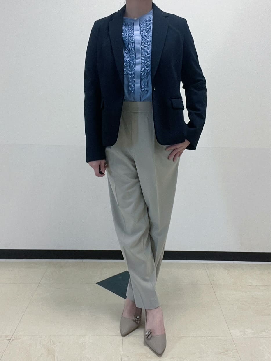 Hitomiさんの「index｜《5色展開／XS-LLサイズ》ストレッチテーラードジャケット／セットアップ対応【イージーアイロン】」を使ったコーディネート