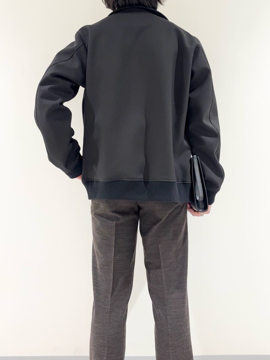 及川さんの「TAKEO KIKUCHI｜【JUST ONE LAYER】ダウンファブリック ジップアップ リブ ブルゾン」を使ったコーディネート