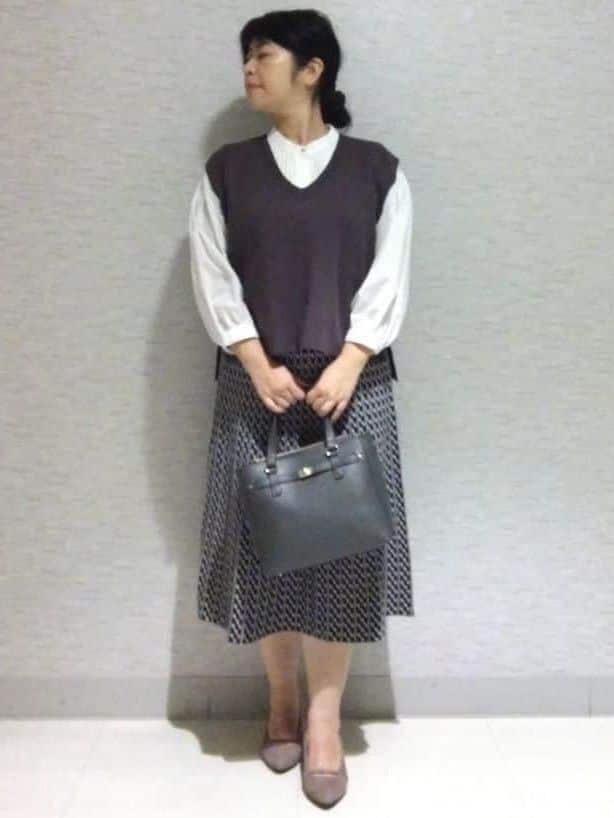 sakoさんの「Reflect｜【WEB先行カラーあり／セットアップ可】幾何調柄ニットスカート」を使ったコーディネート