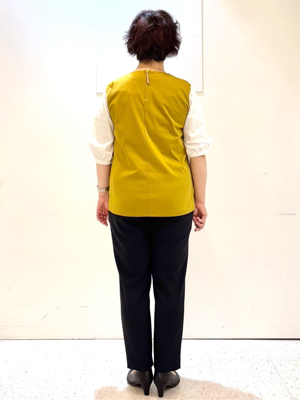 ヤスコさんの「Reflect｜【体型カバー／腰周りカバー】長め丈プルオーバージャージ」を使ったコーディネート