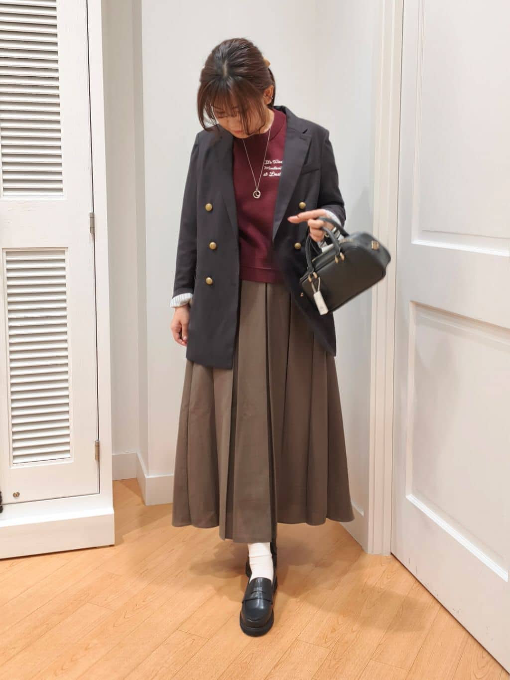 AIKOsanさんの「Dessin｜【洗える】ボックスプリーツスカート」を使ったコーディネート