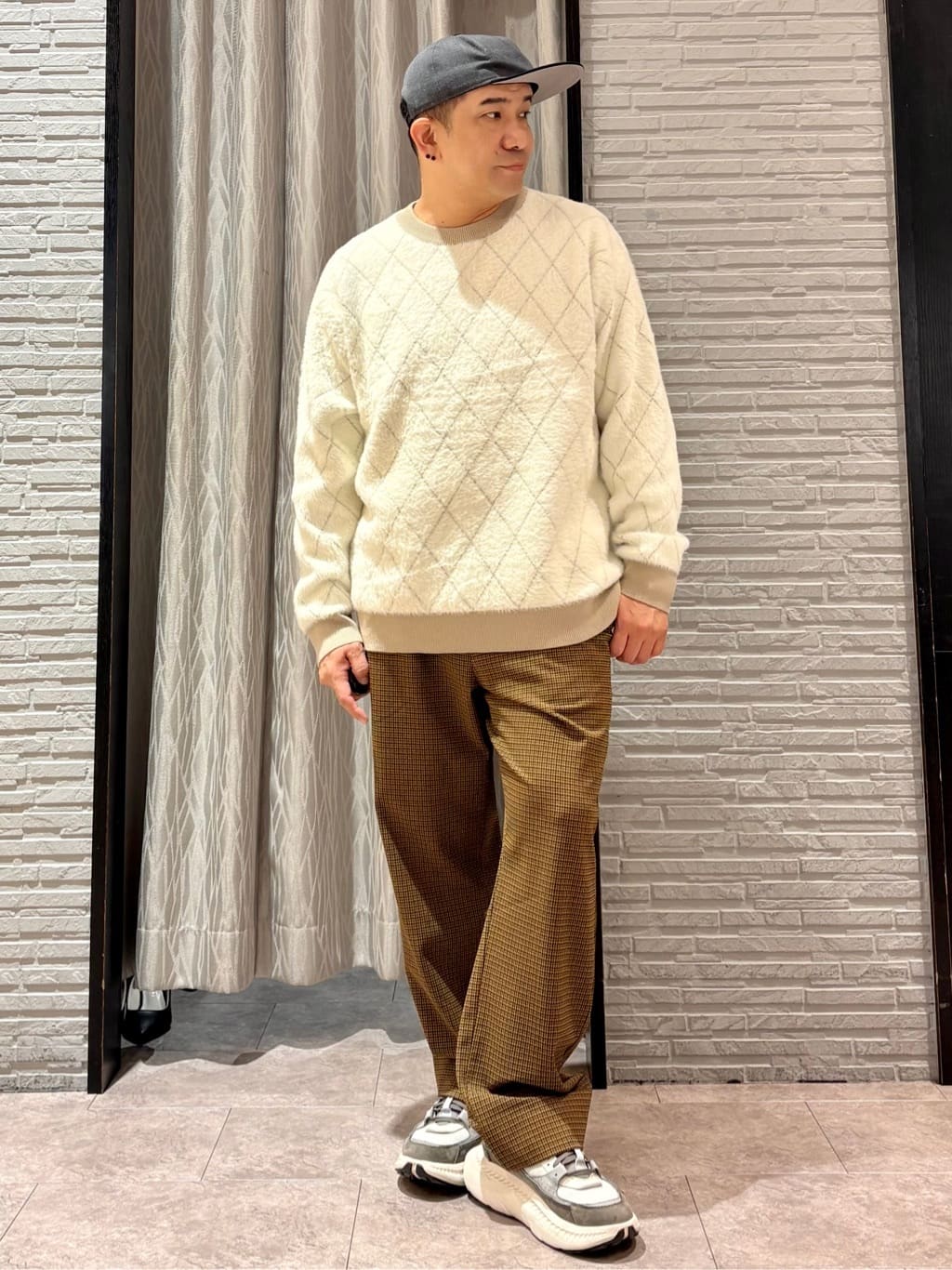 Pーyamaさんの「THE SHOP TK｜【ふんわり心地いい肌触り】　ダイヤ柄シャギーニット」を使ったコーディネート