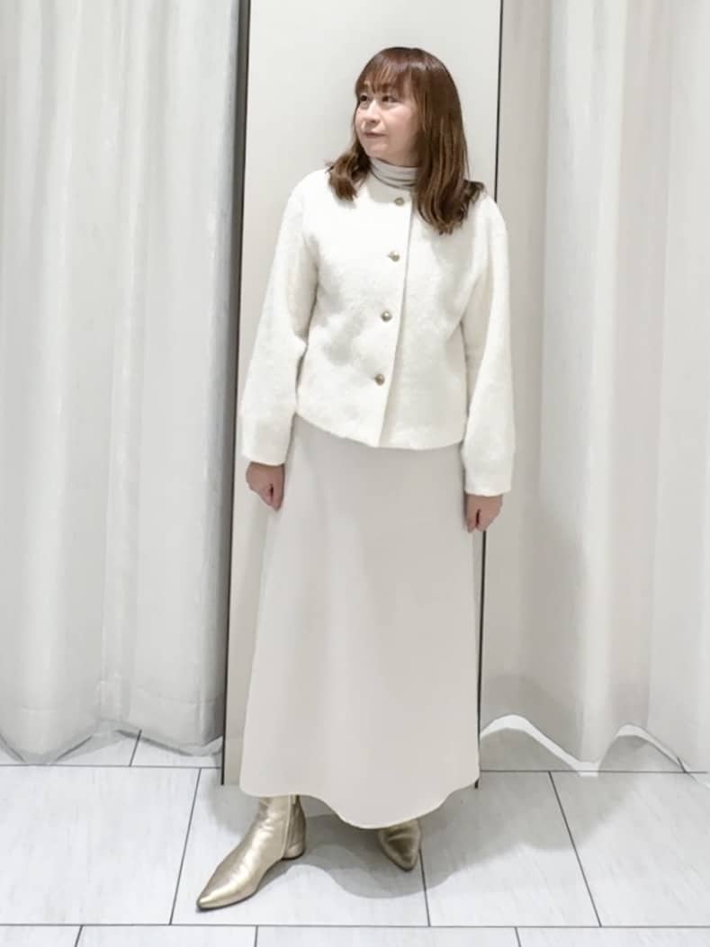 ʏᴜᴋɪᴋᴏさんの「UNTITLED｜【ジャケット風/メタルボタン】アルパカ混シャギーカーディガン」を使ったコーディネート