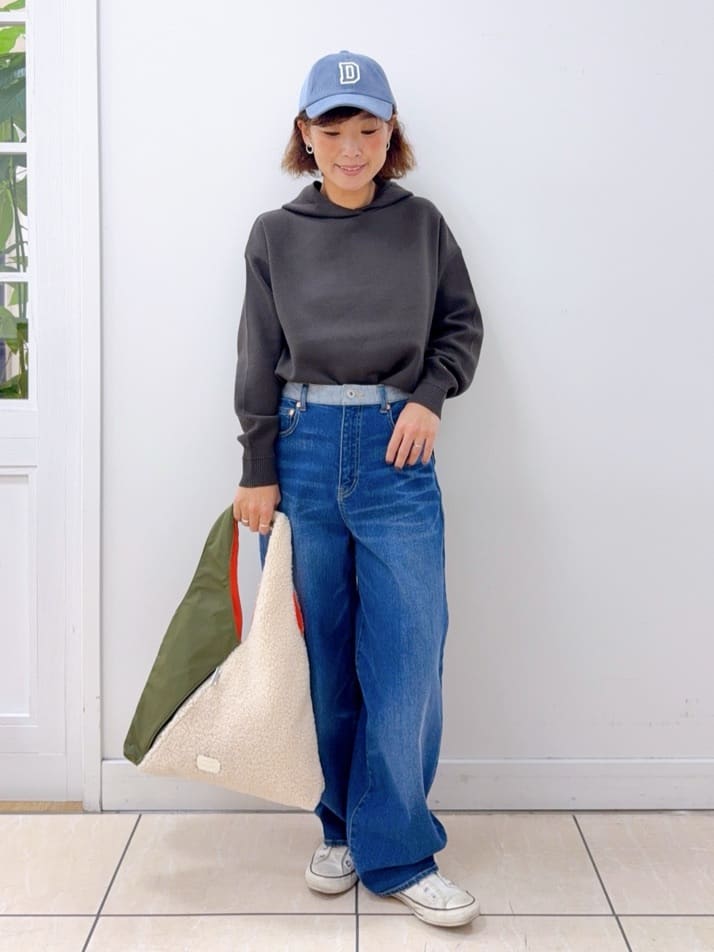 Osawaさんの「Dessin｜【洗える／体型カバー】ちょうどいいニットパーカ」を使ったコーディネート