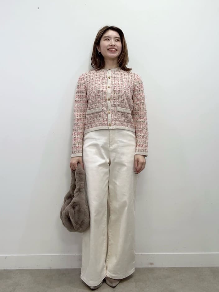 Suma Una本部スタッフさんの「SunaUna｜【COLLECTION LINE】フリルデニム」を使ったコーディネート