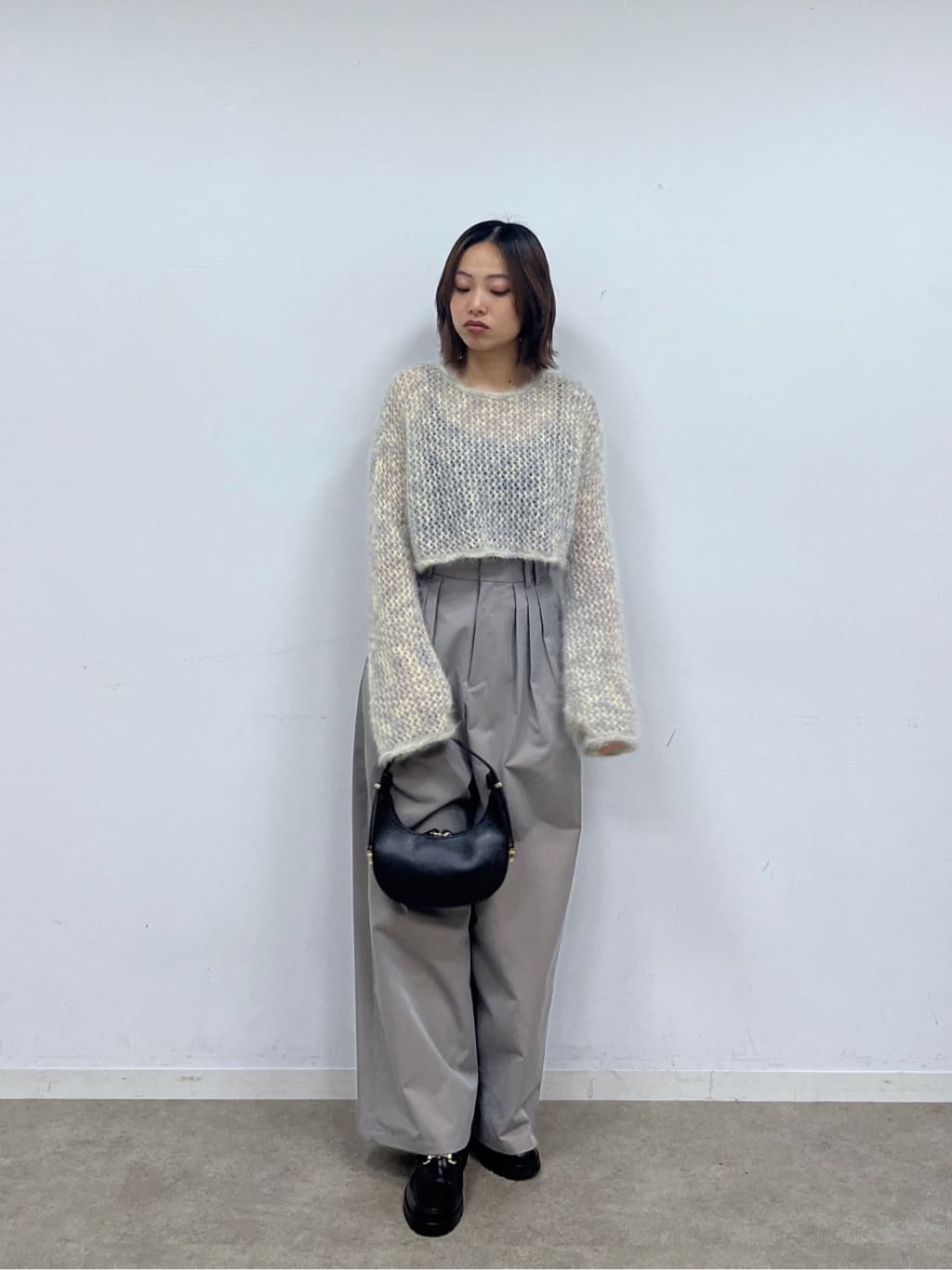 Harukaさんの「INDIVI｜チノシャンプレータックパンツ」を使ったコーディネート