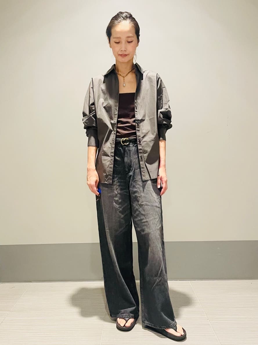 Annさんの「DRESSTERIOR｜ヴィンテージ加工ワイドデニムパンツ」を使ったコーディネート