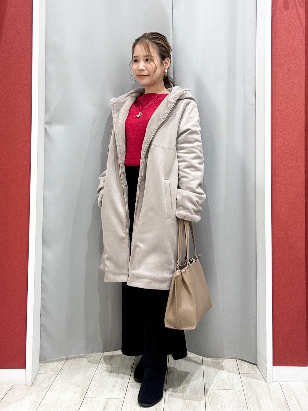 shioさんの「SHOO･LA･RUE｜【洗濯機可】美脚見え あったか圧縮ニット ガウチョパンツ」を使ったコーディネート