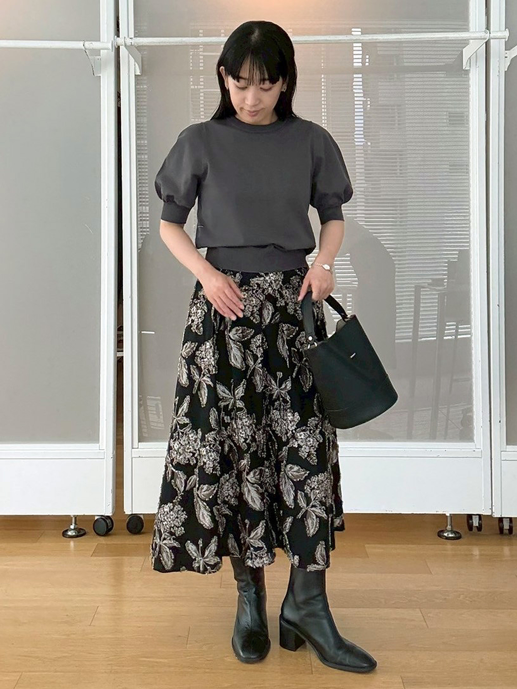 arisaさんの「DRESSTERIOR｜ジャカードフレアスカート」を使ったコーディネート