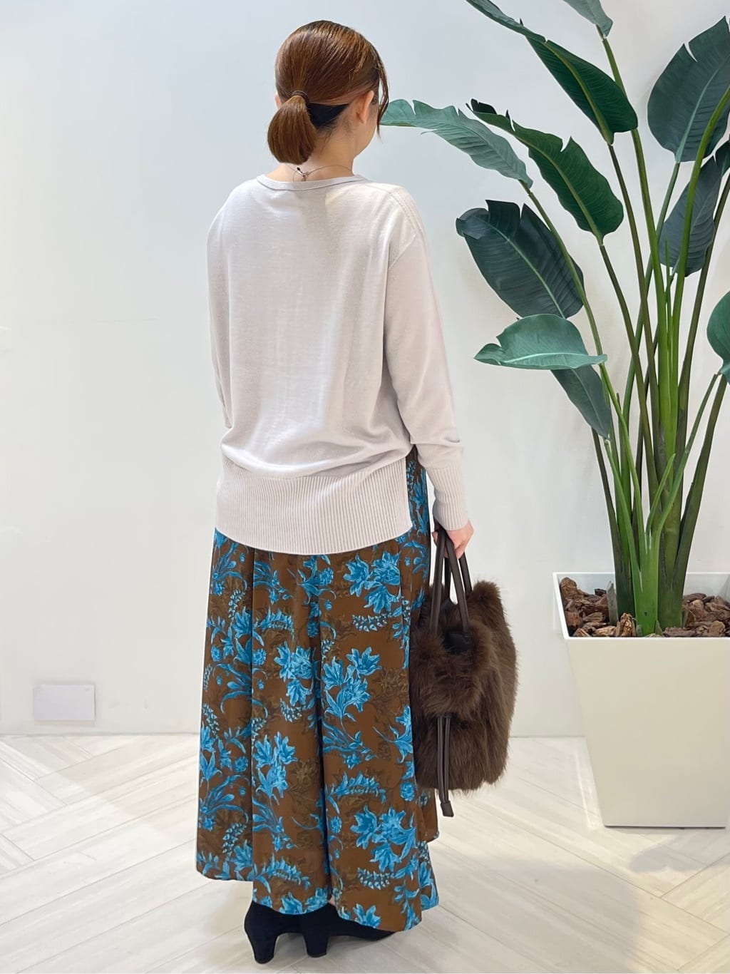 Tomoさんの「UNTITLED｜【8色展開/体型カバー】魅せるタイムレスニット」を使ったコーディネート