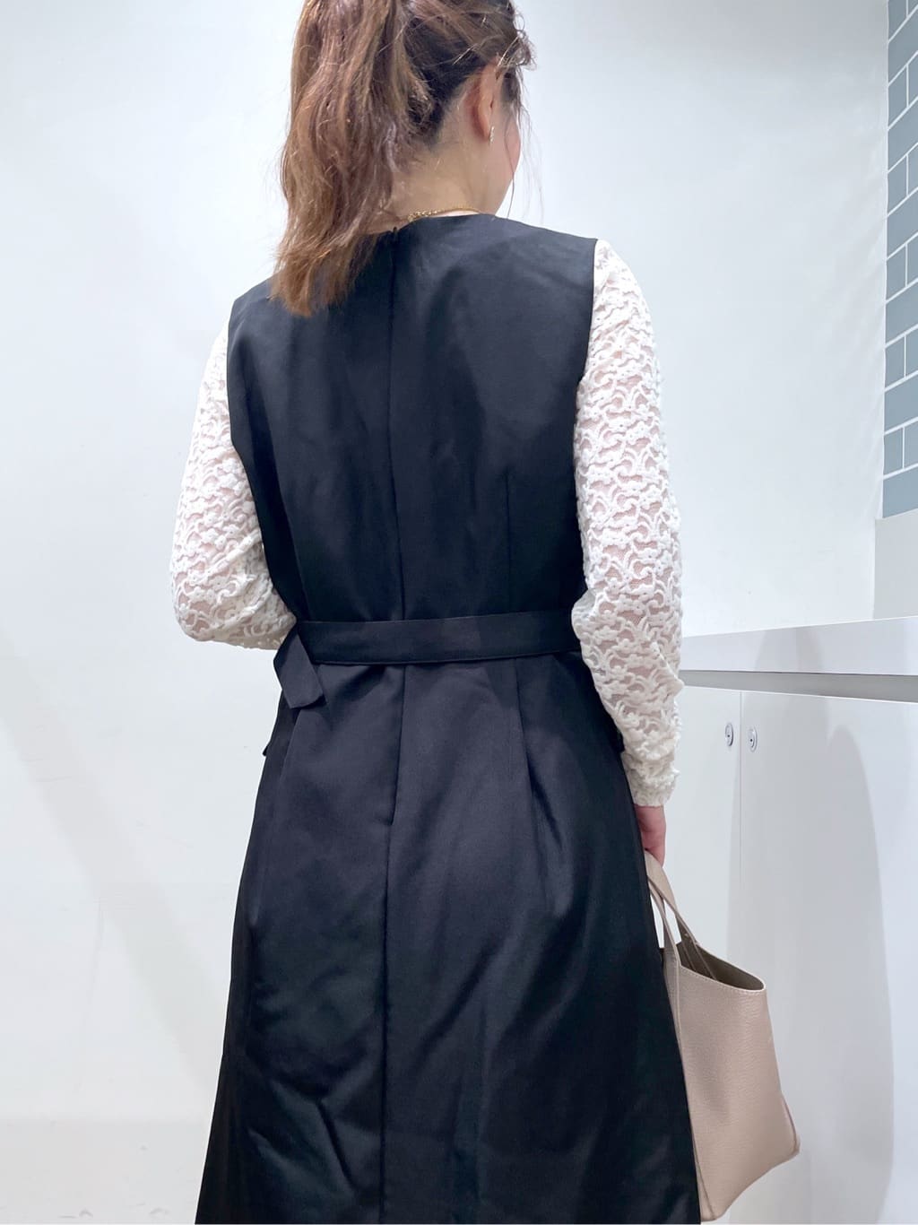 Junさんの「index｜モールレースシアートップス【洗濯機OK】」を使ったコーディネート
