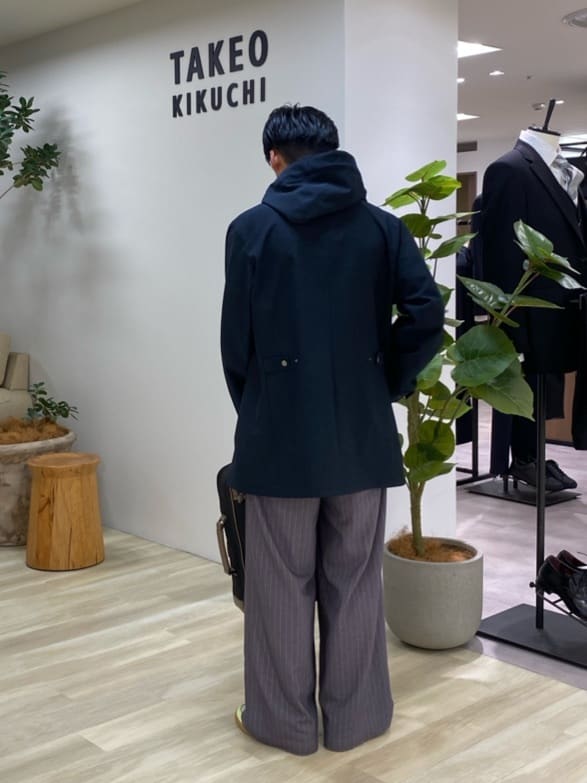 石井友也さんの「TAKEO KIKUCHI｜【3WAY】ドビー ダウンライナー付ブルゾン」を使ったコーディネート