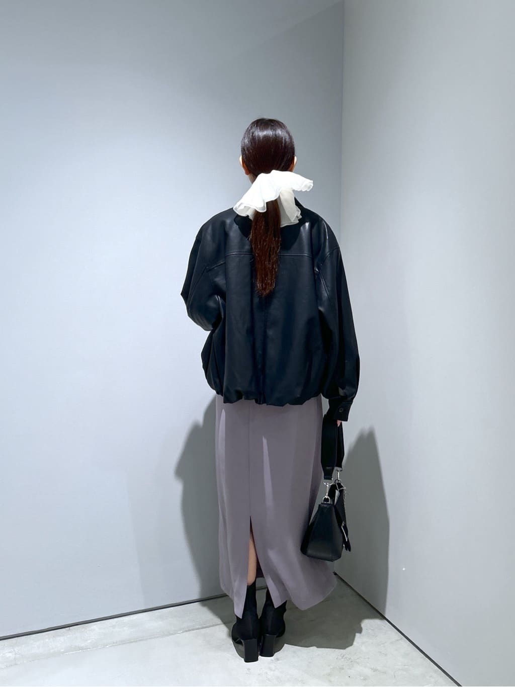 Renoさんの「INDIVI｜シグネチャーシアーロンT」を使ったコーディネート