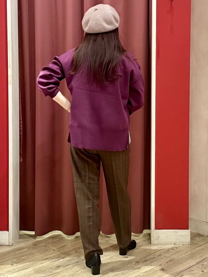 mayuckyさんの「SHOO･LA･RUE｜【S-LL/チェック柄アソート】脚のラインをきれいに見せる タックテーパードパンツ」を使ったコーディネート