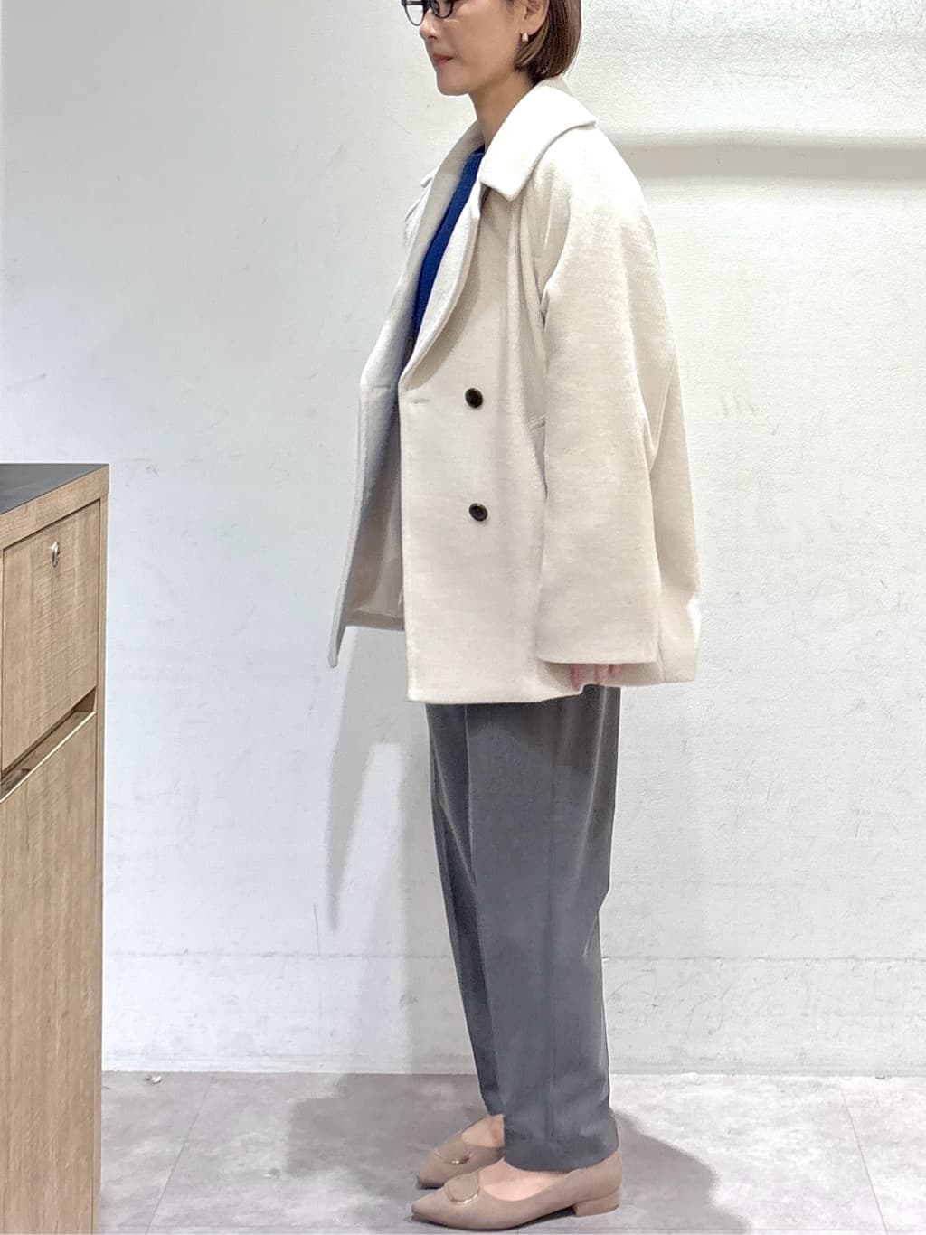 たけねぇさんの「OPAQUE.CLIP｜ウォームタッチ イージーテーパードパンツ【洗濯機洗OK／ストレッチ】」を使ったコーディネート