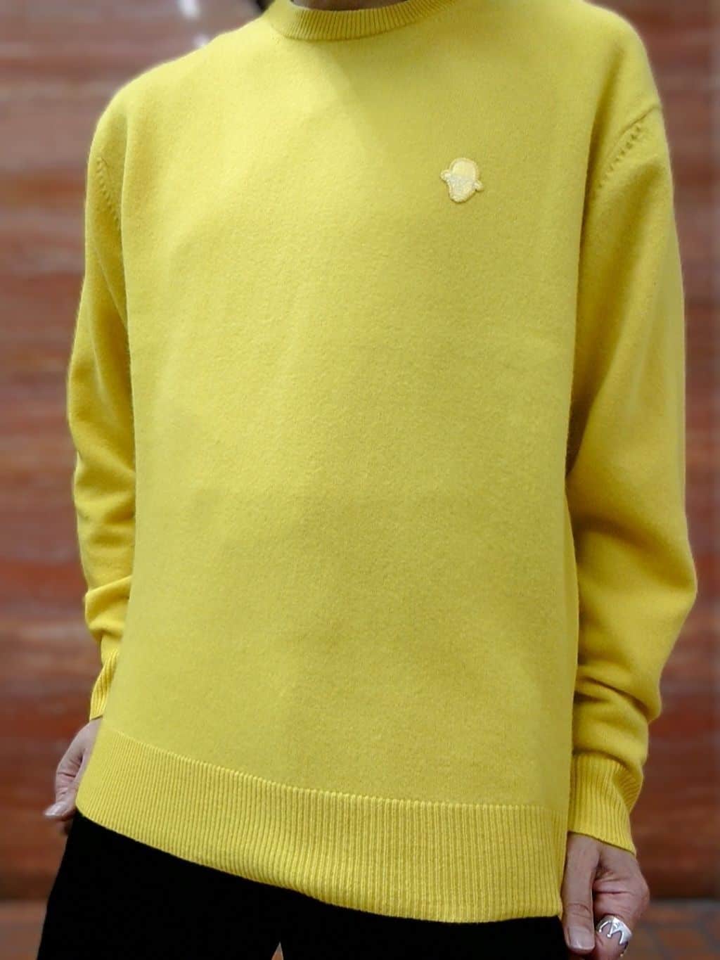 かしげるさんの「TAKEO KIKUCHI｜【Air Palette Knit】ワンポイント カラーニット プルオーバー」を使ったコーディネート