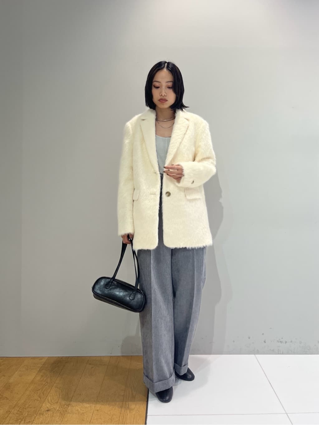 Harukaさんの「INDIVI｜ロングニットタンク」を使ったコーディネート