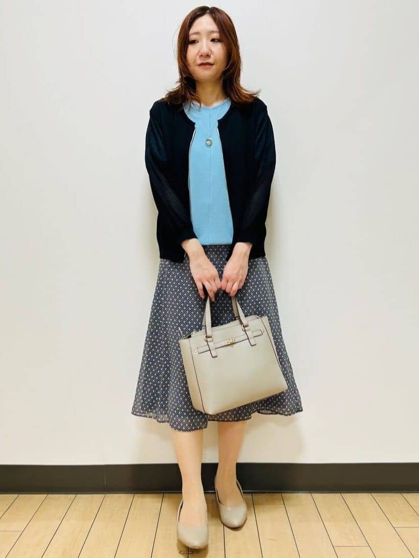 miiiさんの「Reflect｜【マシンウォッシュ可／セットアップ可】コツキ柄プリントフレアスカート」を使ったコーディネート