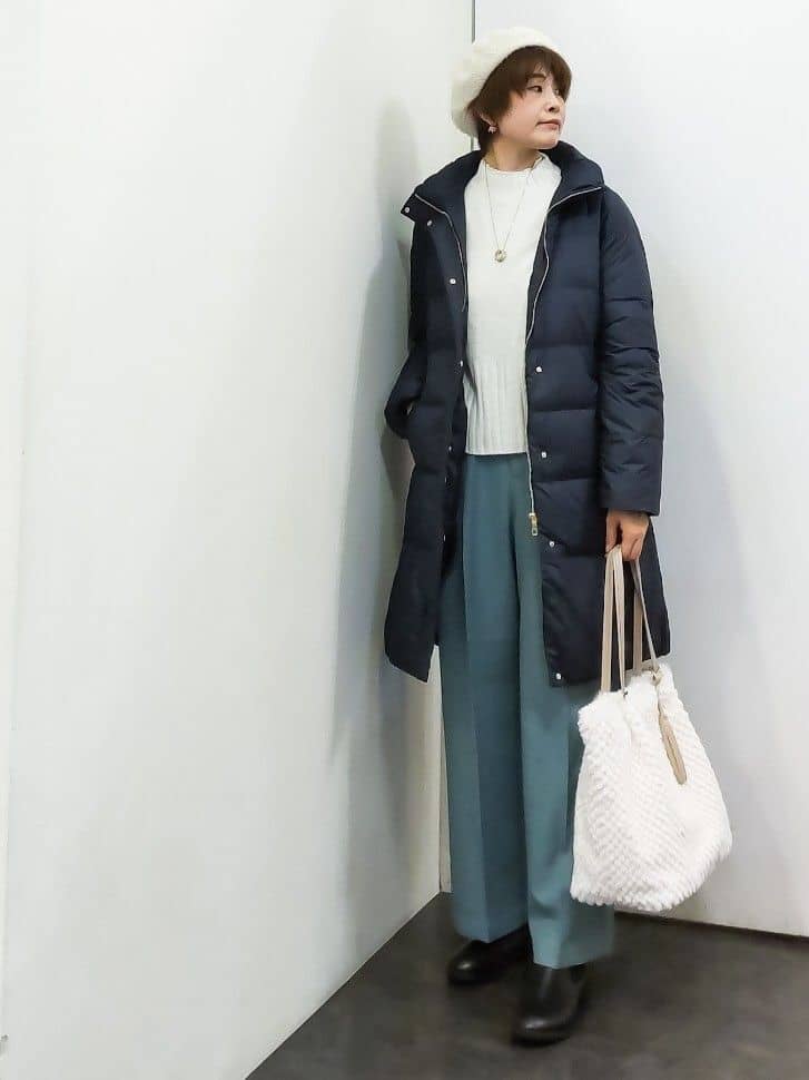 やまちゃんさんの「grove｜【名品アウター/800FP・多機能】つつまれダウンロング」を使ったコーディネート