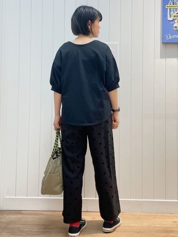 mikaさんの「Dessin｜【360度可愛い/前後2WAY/洗える】ライトコットンヘンリーカットソー」を使ったコーディネート