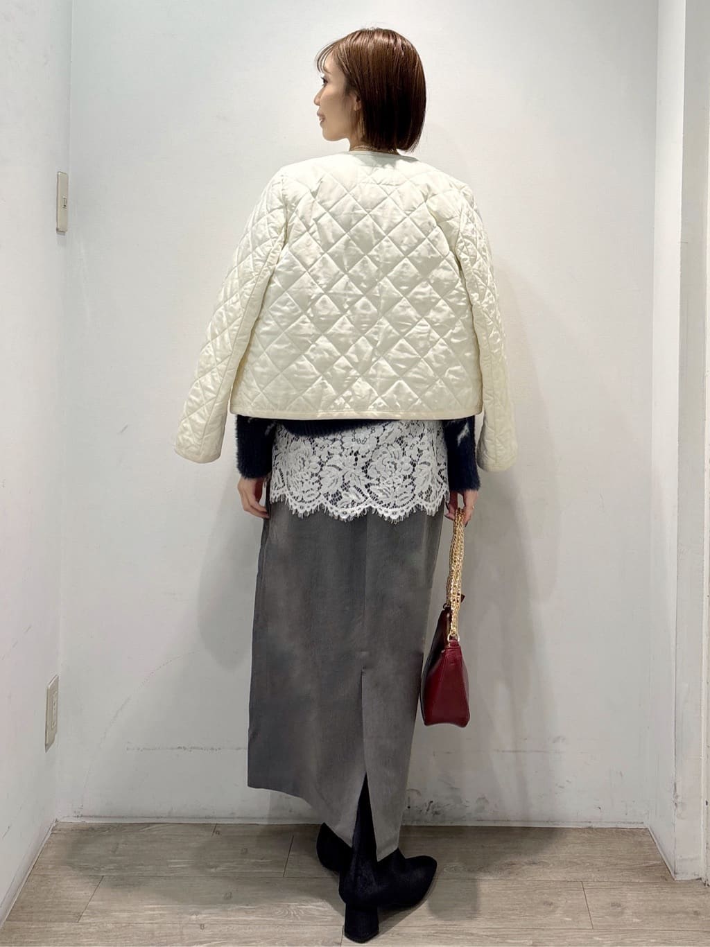 ぶまりんさんの「OPAQUE.CLIP｜アート柄シャギーニット【洗濯機OK】」を使ったコーディネート