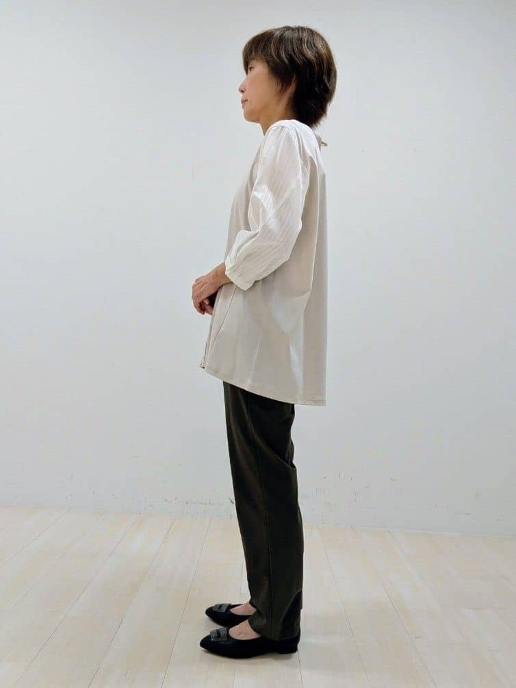 nishiさんの「Reflect｜【体型カバー／腰周りカバー】長め丈プルオーバージャージ」を使ったコーディネート