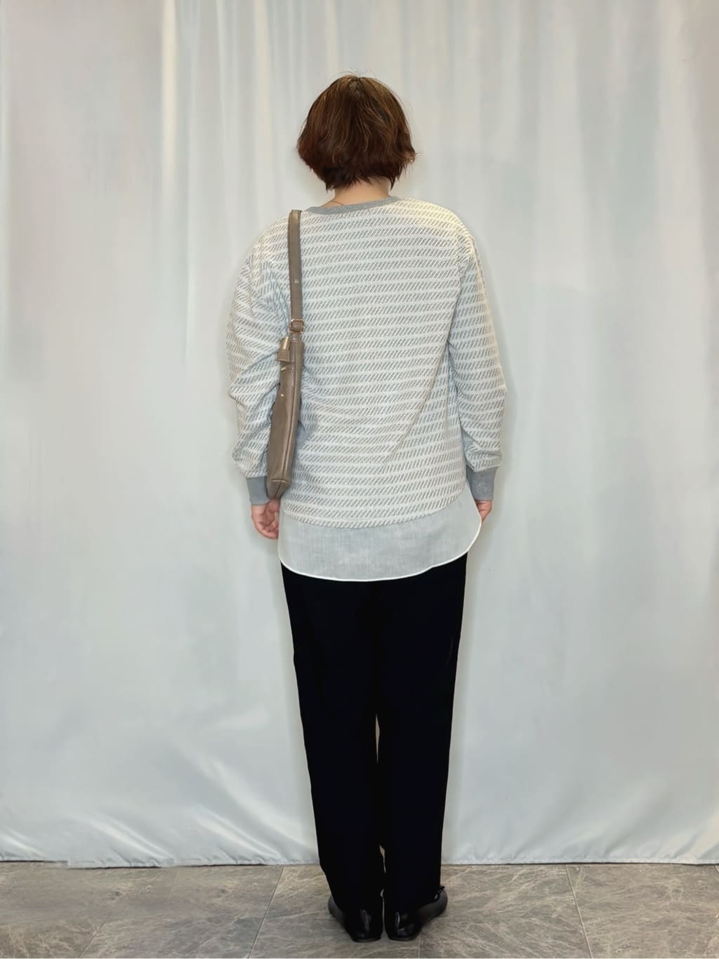 たみさんの「SHOO･LA･RUE｜【洗える/S-LL/美脚シルエット】ハイパーストレッチ テーパードパンツ」を使ったコーディネート