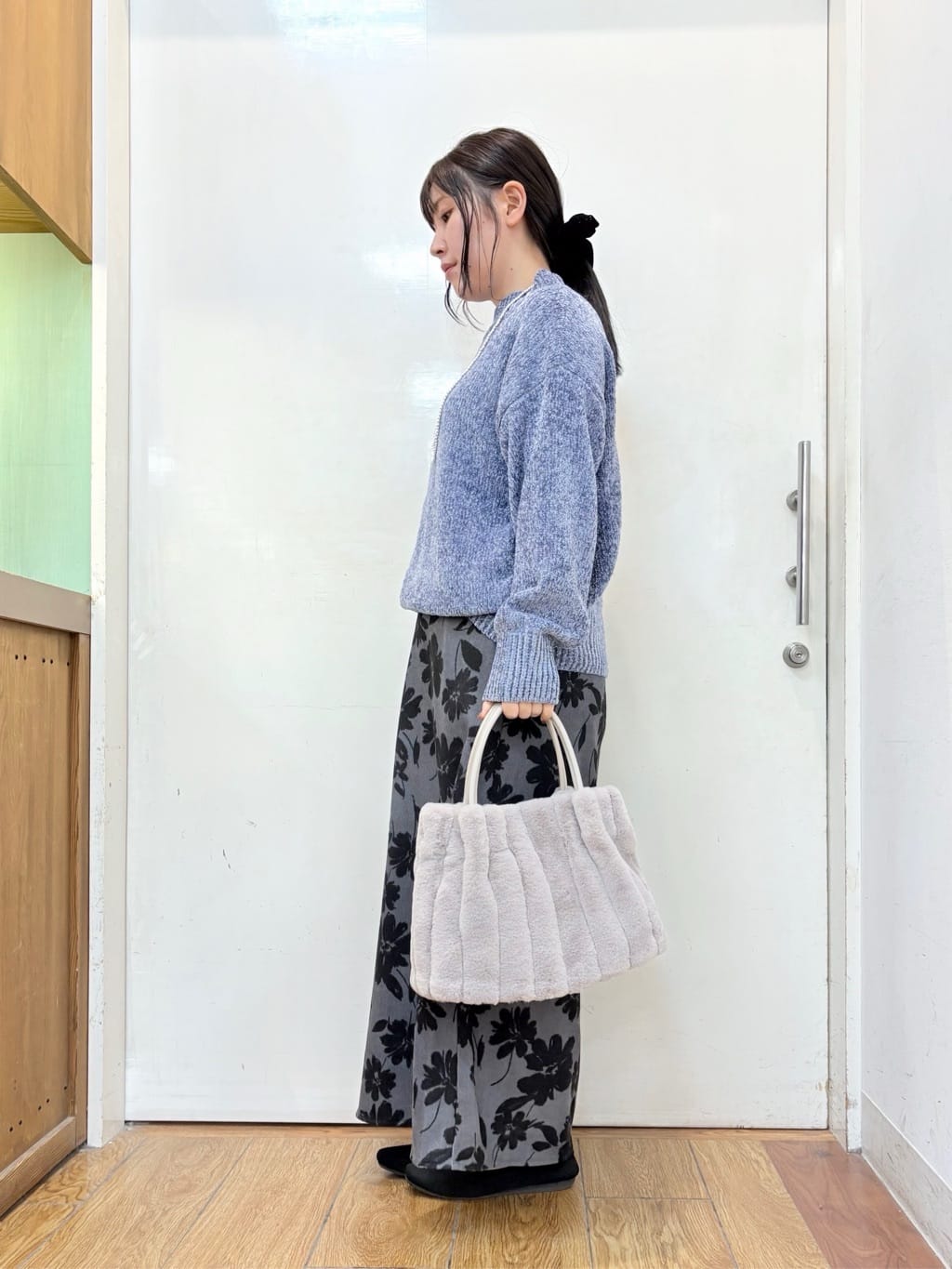 だいわさんの「SHOO･LA･RUE｜【高レビュー/2WAY】きれい見えで上品な ストライプファートートバッグ」を使ったコーディネート