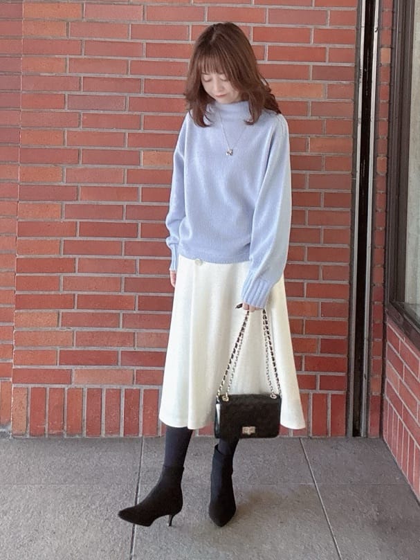 makiさんの「UNTITLED｜【ミディ丈/軽やか】セミラグランリバー コート」を使ったコーディネート